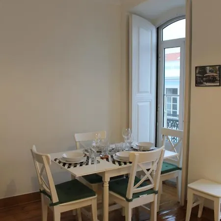 New With Great Living Balcony Downtown Lejlighed *