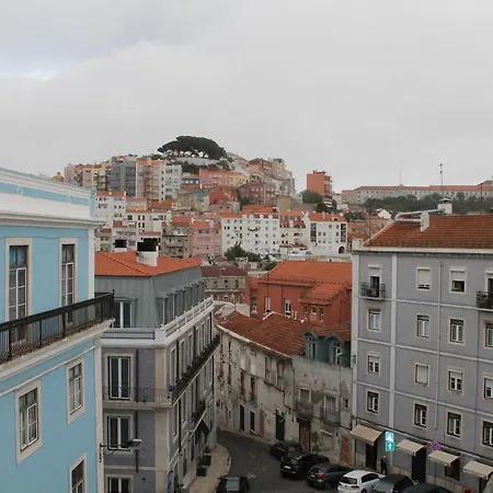 New With Great Living Balcony Downtown Lisbon