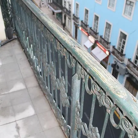 Lejlighed New With Great Living Balcony Downtown *