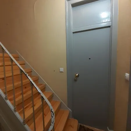 Apartment New With Great Living Balcony Downtown