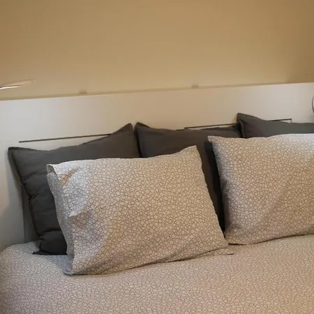 New With Great Living Balcony Downtown Lisboa